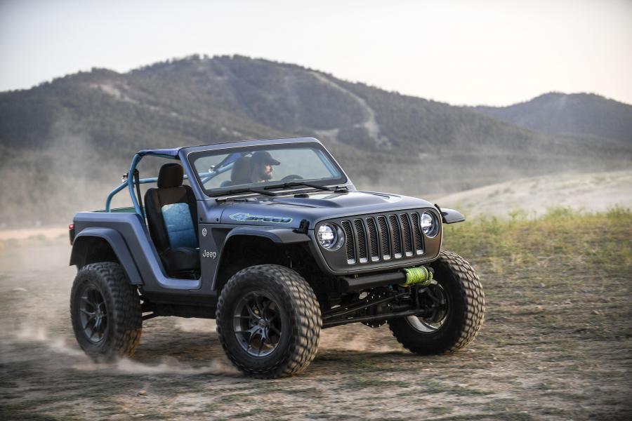  Jeep 4SPEED Concept (JL) 2018 года  (фото 38 из 39)